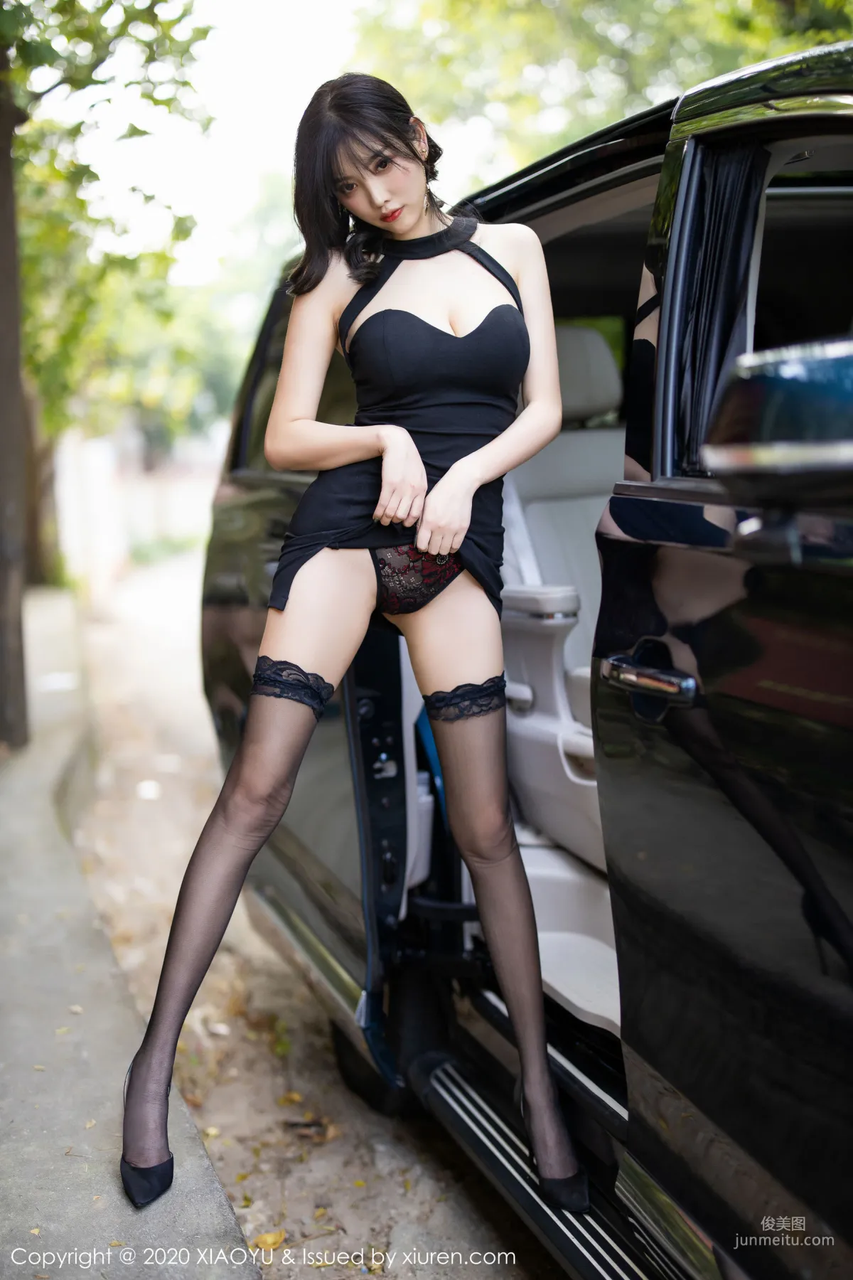 Yang Chenchen sugar Outdoor Car Shoot Theme Series [XIAOYU] Vol.230 Photo Set photo 28