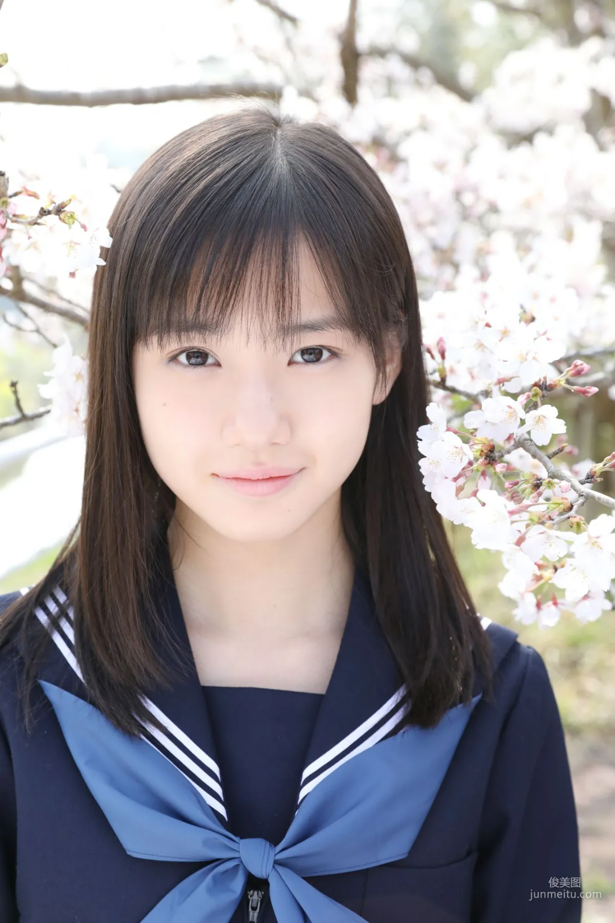 Reina Yokoyama 橫山玲奈 [Hello! Project Digital Books] No.187 寫真集 53
