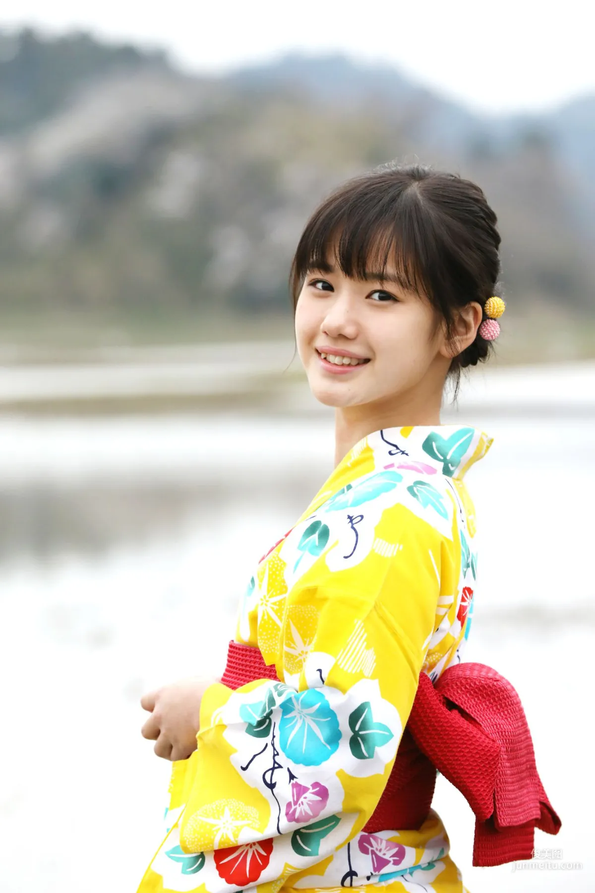 Reina Yokoyama 横山玲奈 [Hello! Project Digital Books] No.187 写真集100