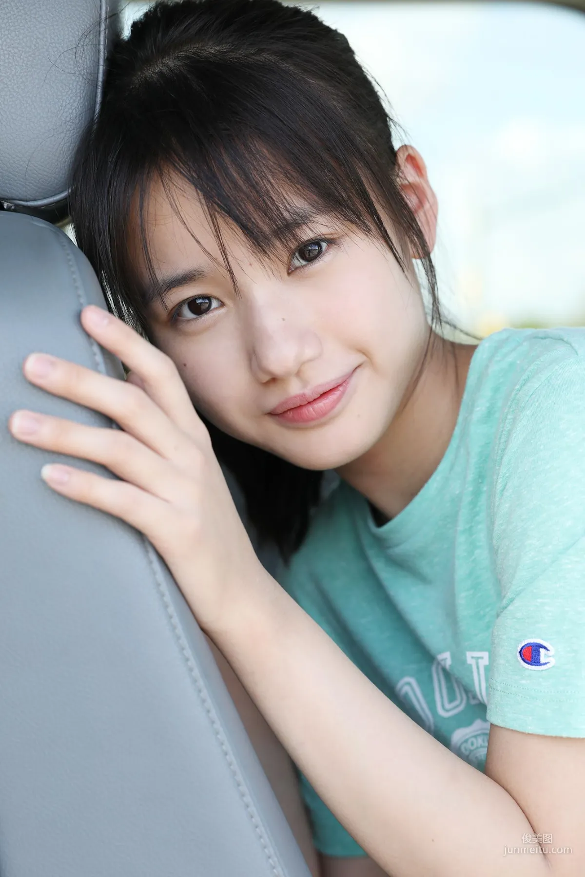橫山玲奈 Reina Yokoyama [Hello! Project Digital Books] No.186 寫真集 70