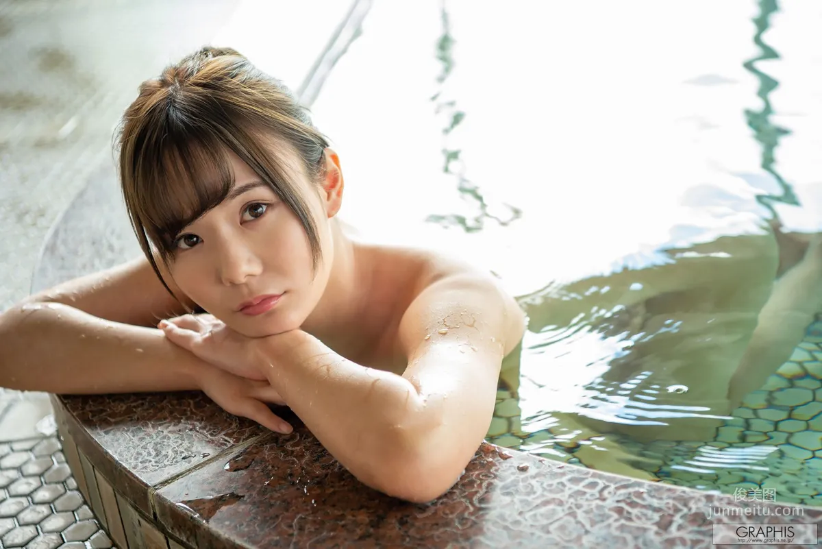 miru: Graphis photo 9