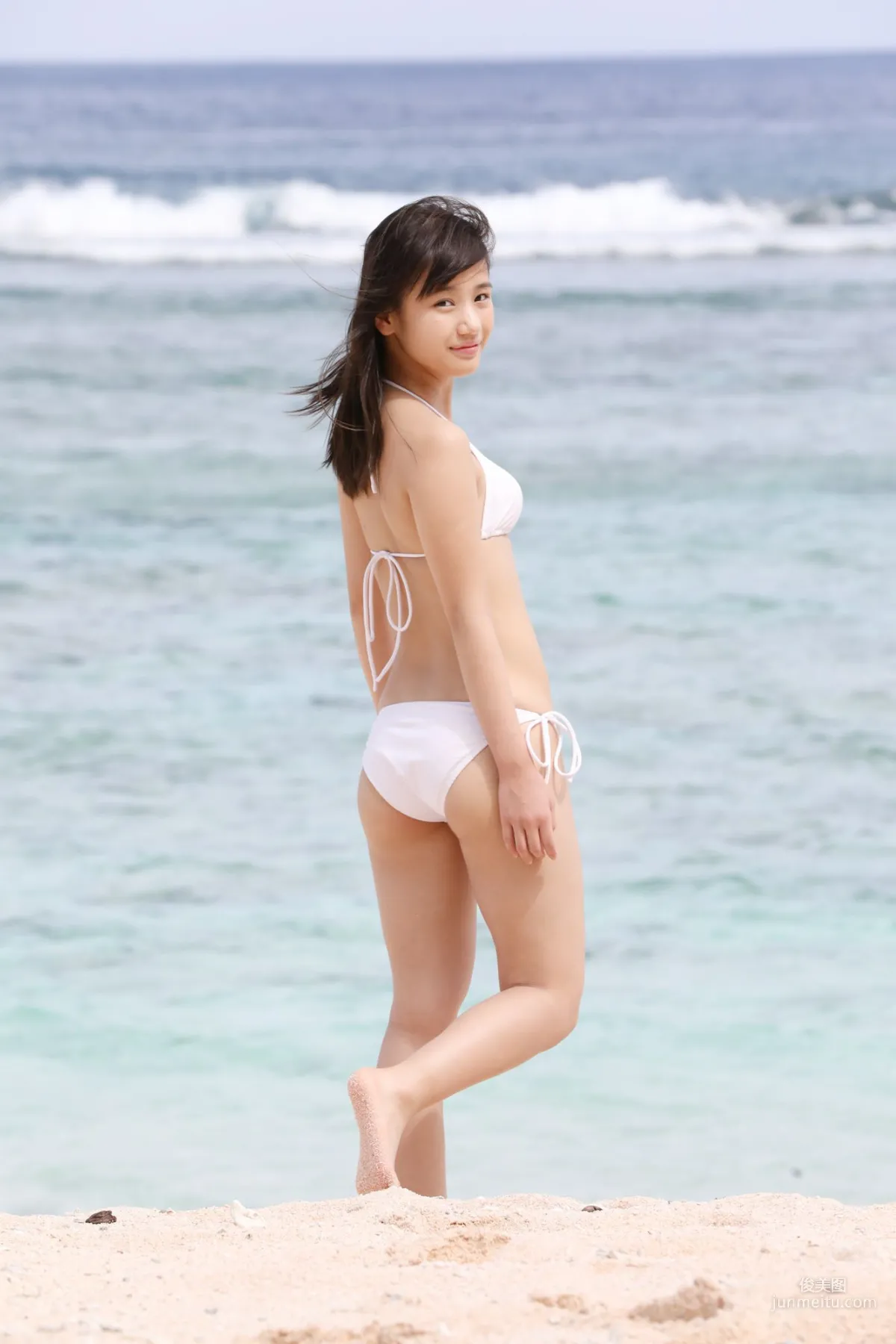 橫山玲奈 Reina Yokoyama [Hello! Project Digital Books] No.186 寫真集 40