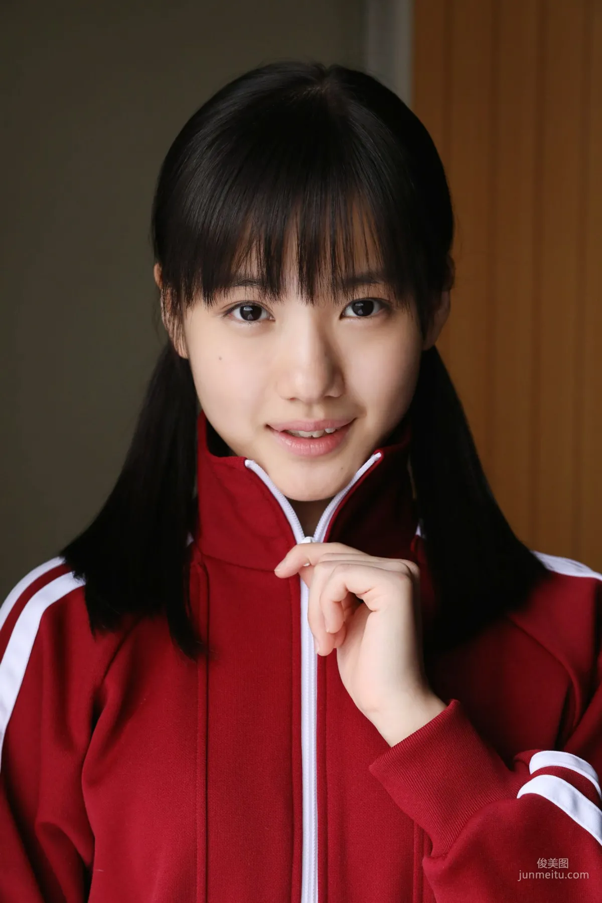 Reina Yokoyama 横山玲奈 [Hello! Project Digital Books] No.187 写真集91