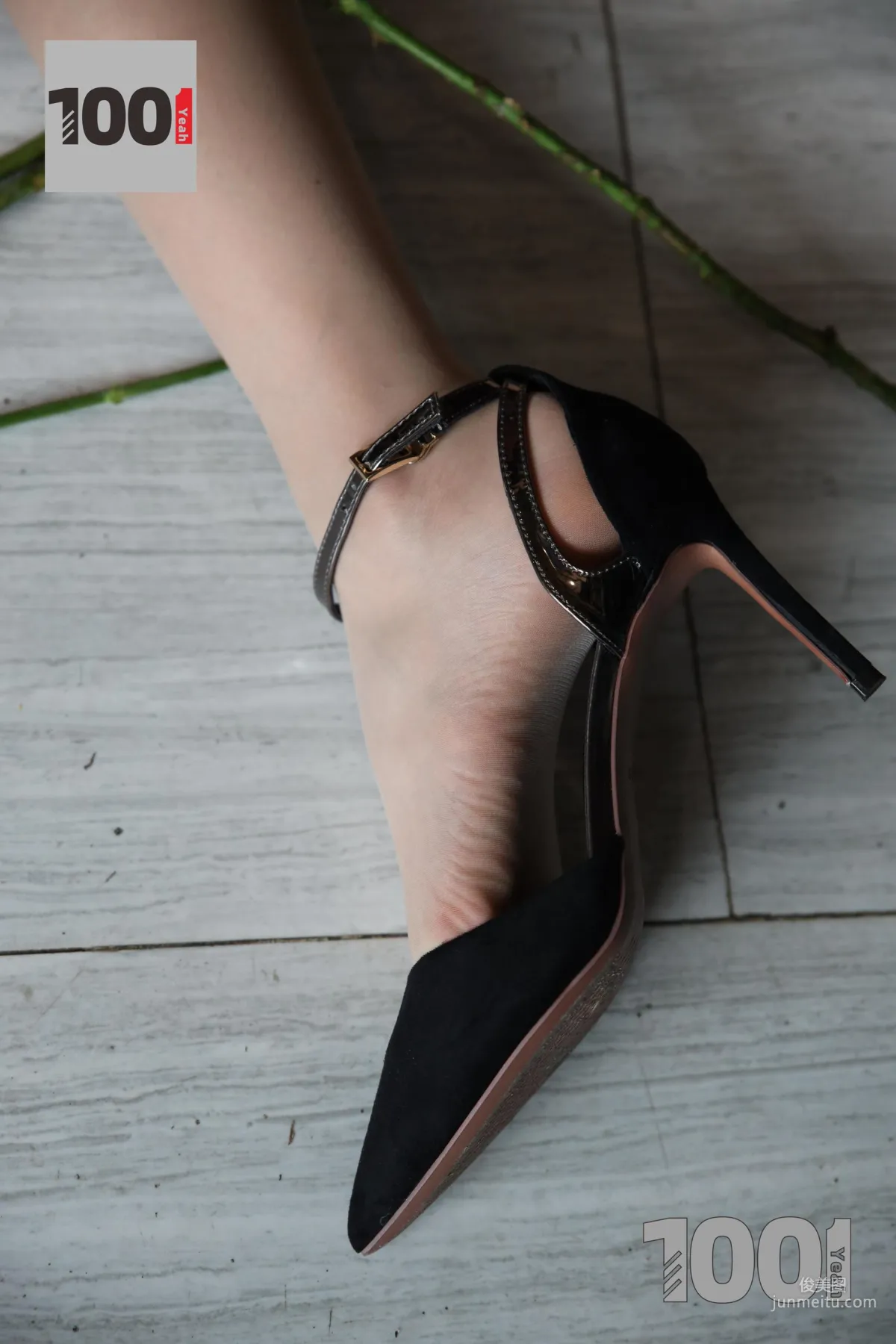 Model Cao Mei, Florist 1 [One Thousand and One Nights] Stockings and Beautiful Legs Photo Set photo 72