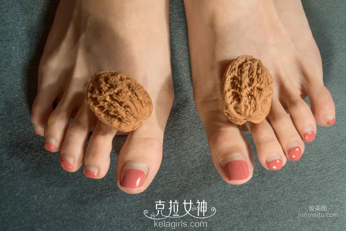 王睿《趾夹核桃》 [克拉女神Kelagirls] 写真集8