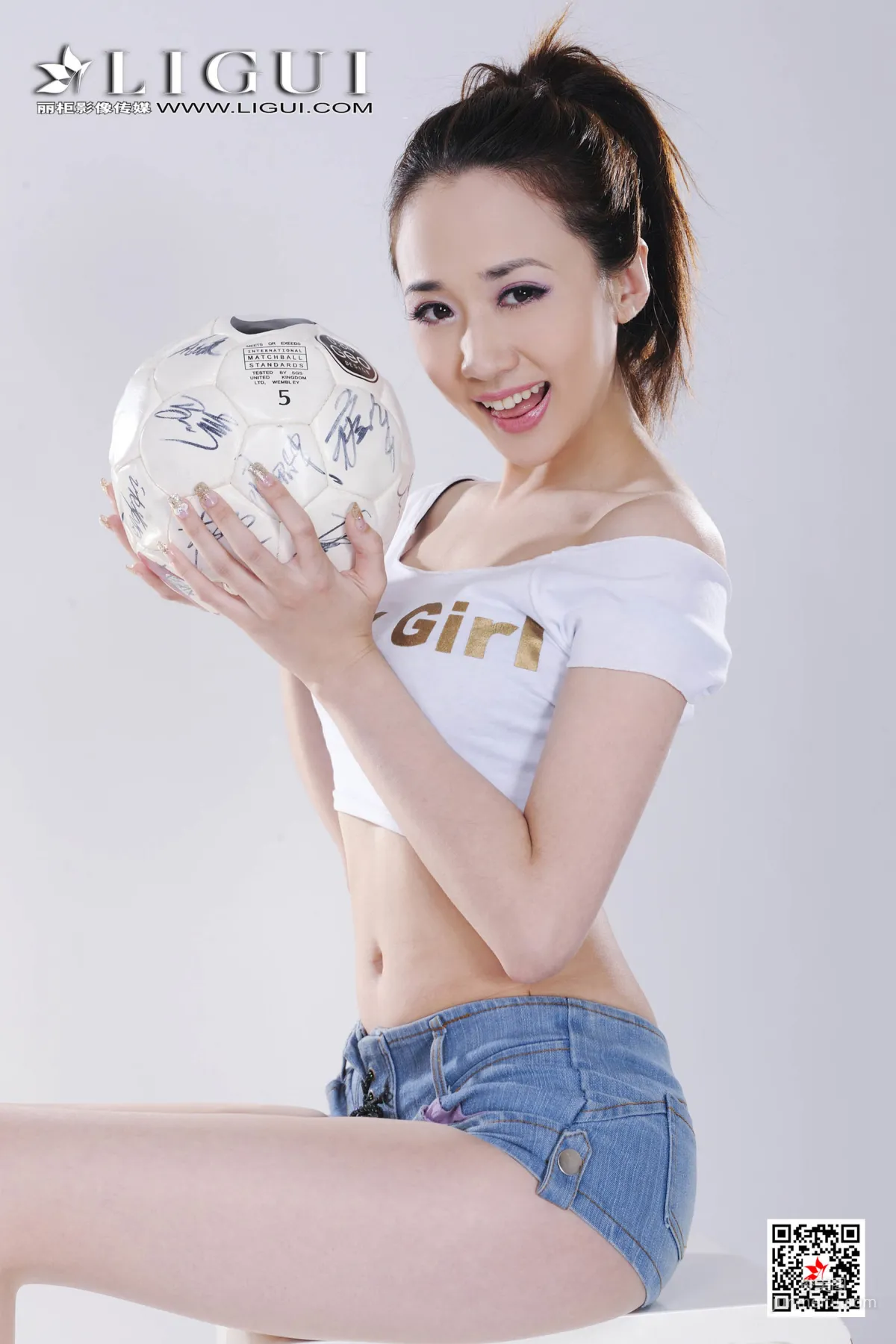 Model 秋晨《超短热裤足球女郎》 [丽柜LIGUI] 写真集5