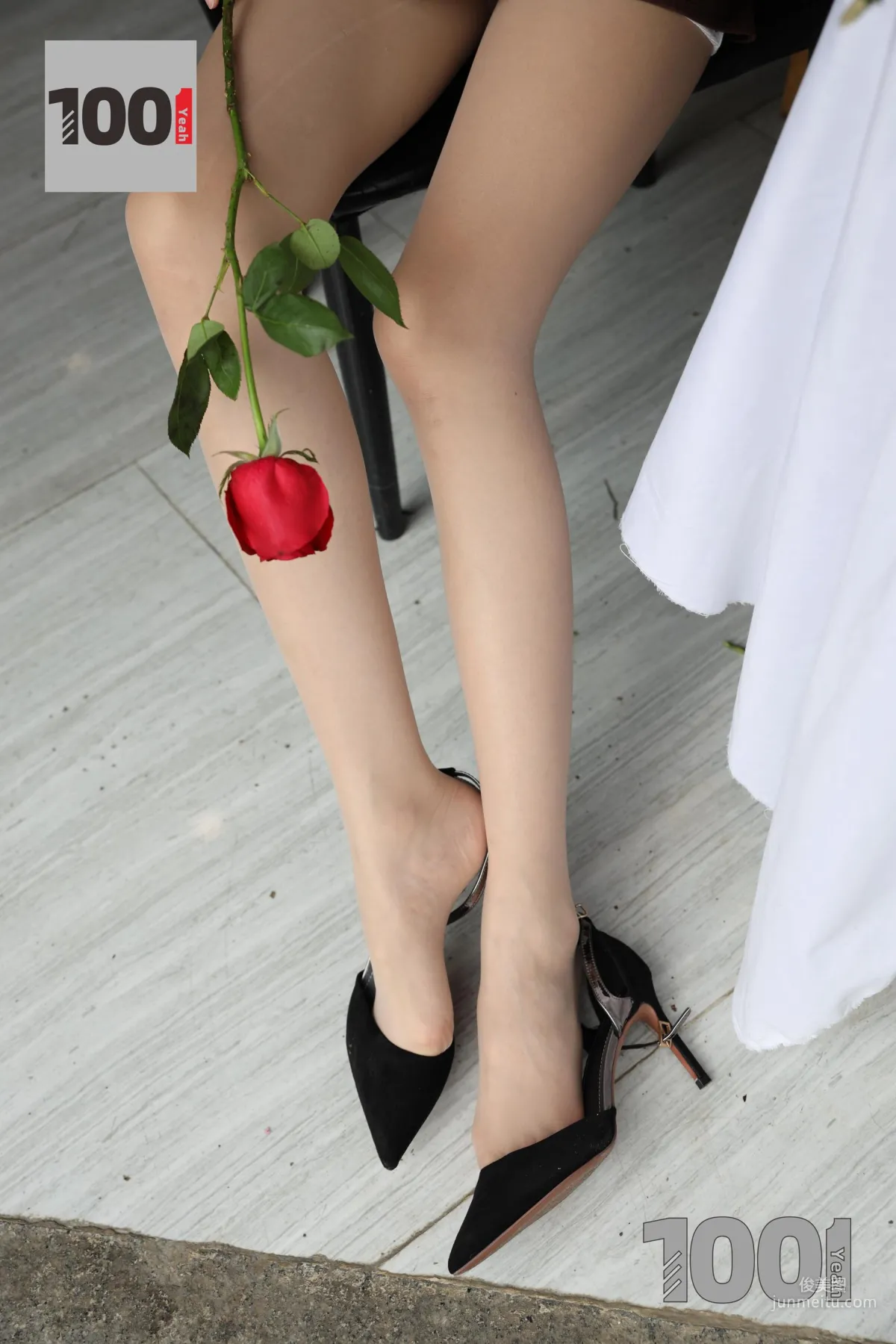 Model Cao Mei, Florist 2 [One Thousand and One Nights] Stockings and Beautiful Legs Photo Set photo 40