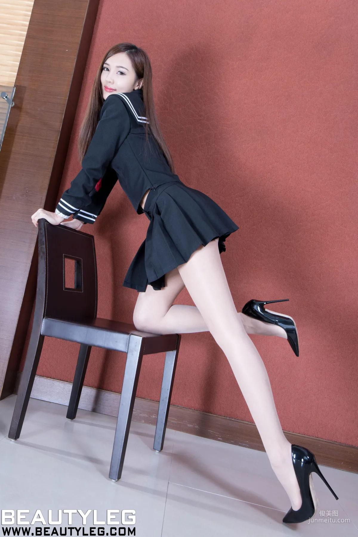 Amber《4套制服美腿》 [Beautyleg] No.1902 写真集6