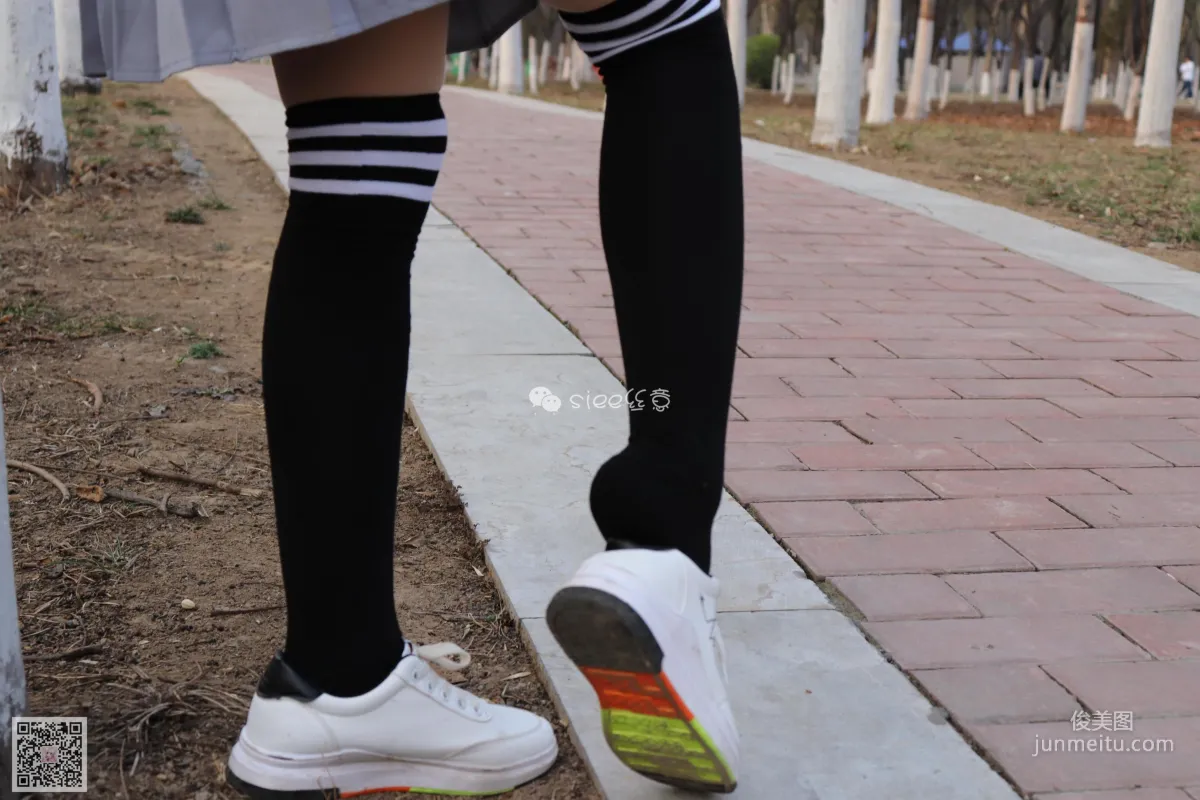 安安《学生长筒袜》 [丝意SIEE] No.060 写真集10