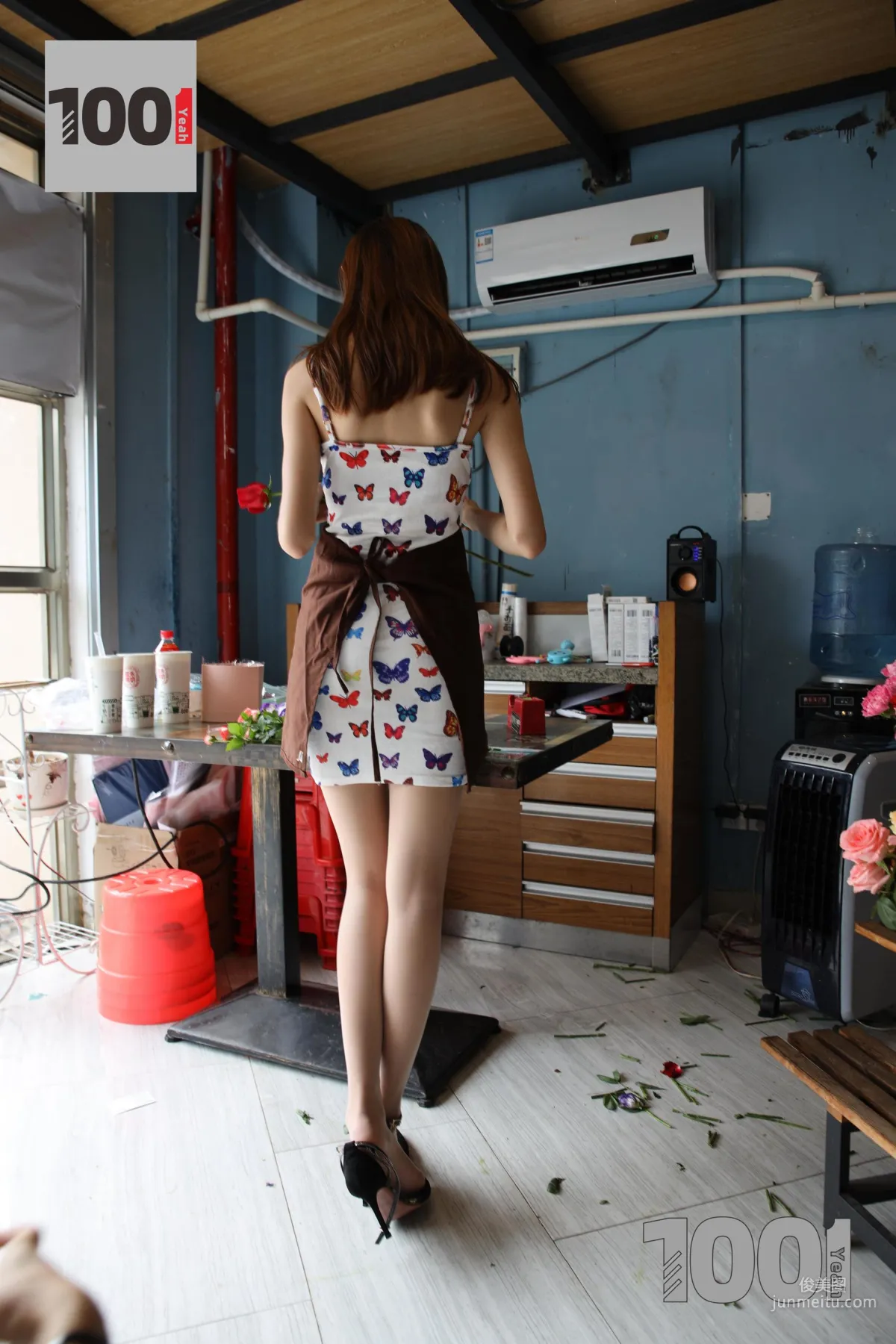 Model Cao Mei, Florist 3 [One Thousand and One Nights] Stockings and Beautiful Legs Photo Set photo 27