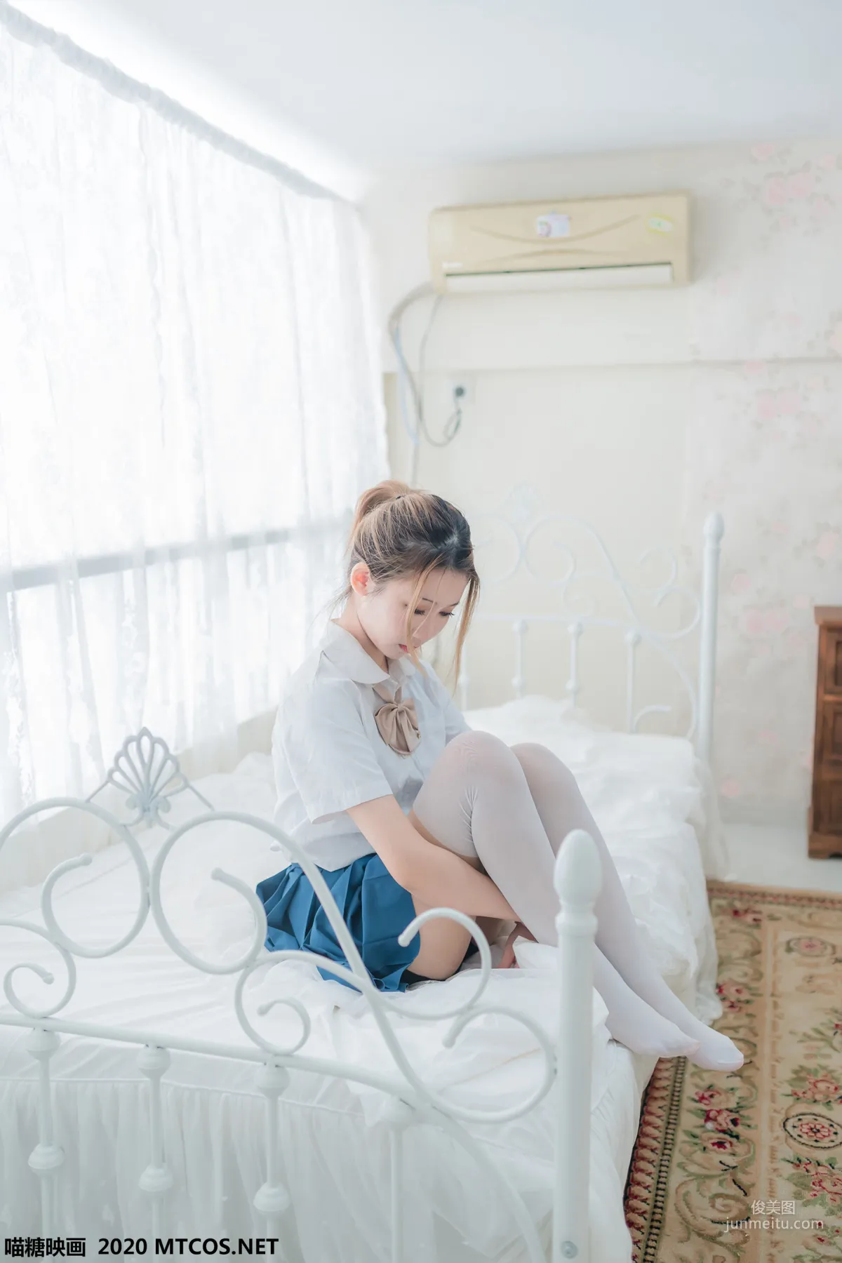 《白丝JK学妹》 [喵糖映画] VOL.121 写真集11