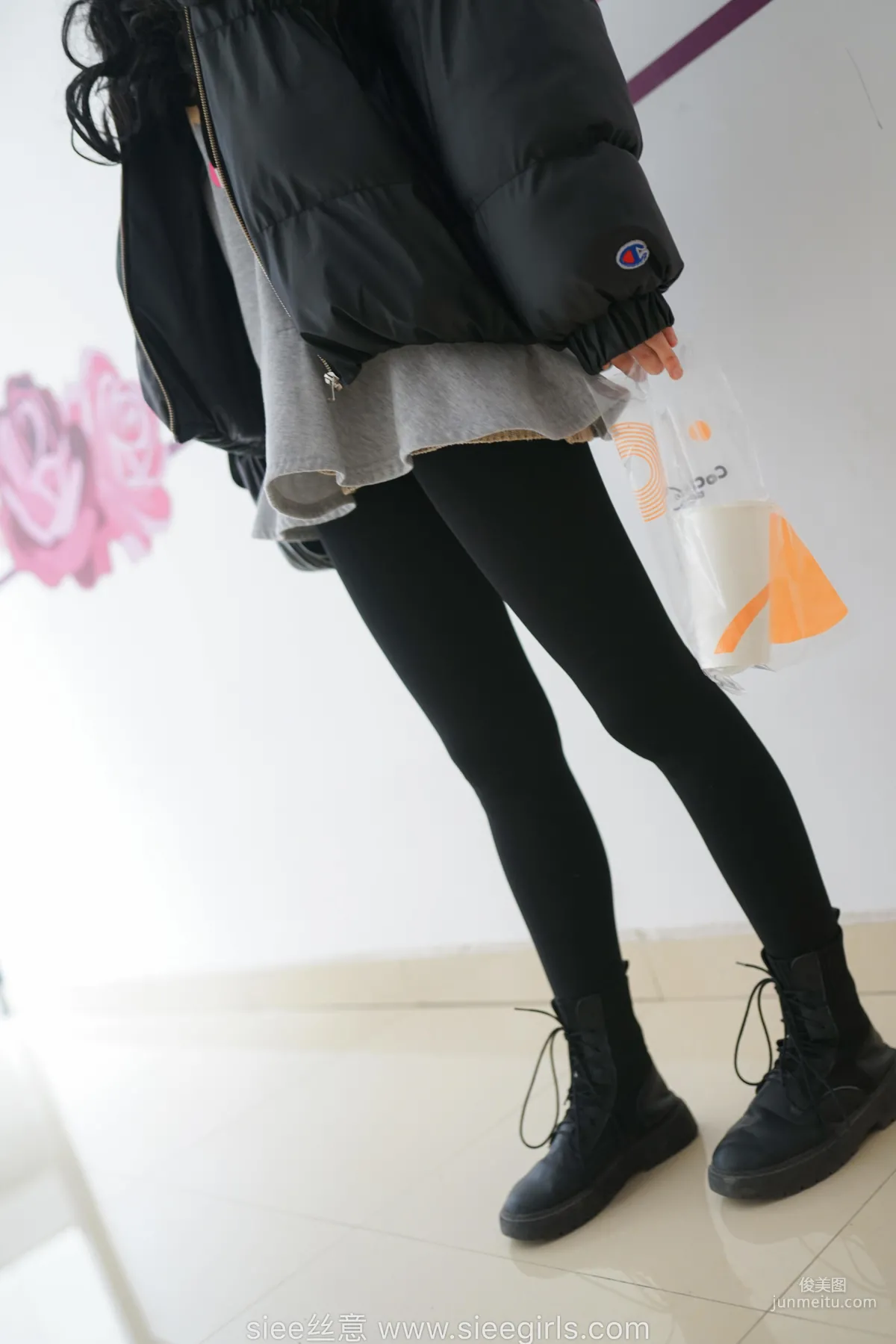 Han Han: SIEE No. 433 photo 8