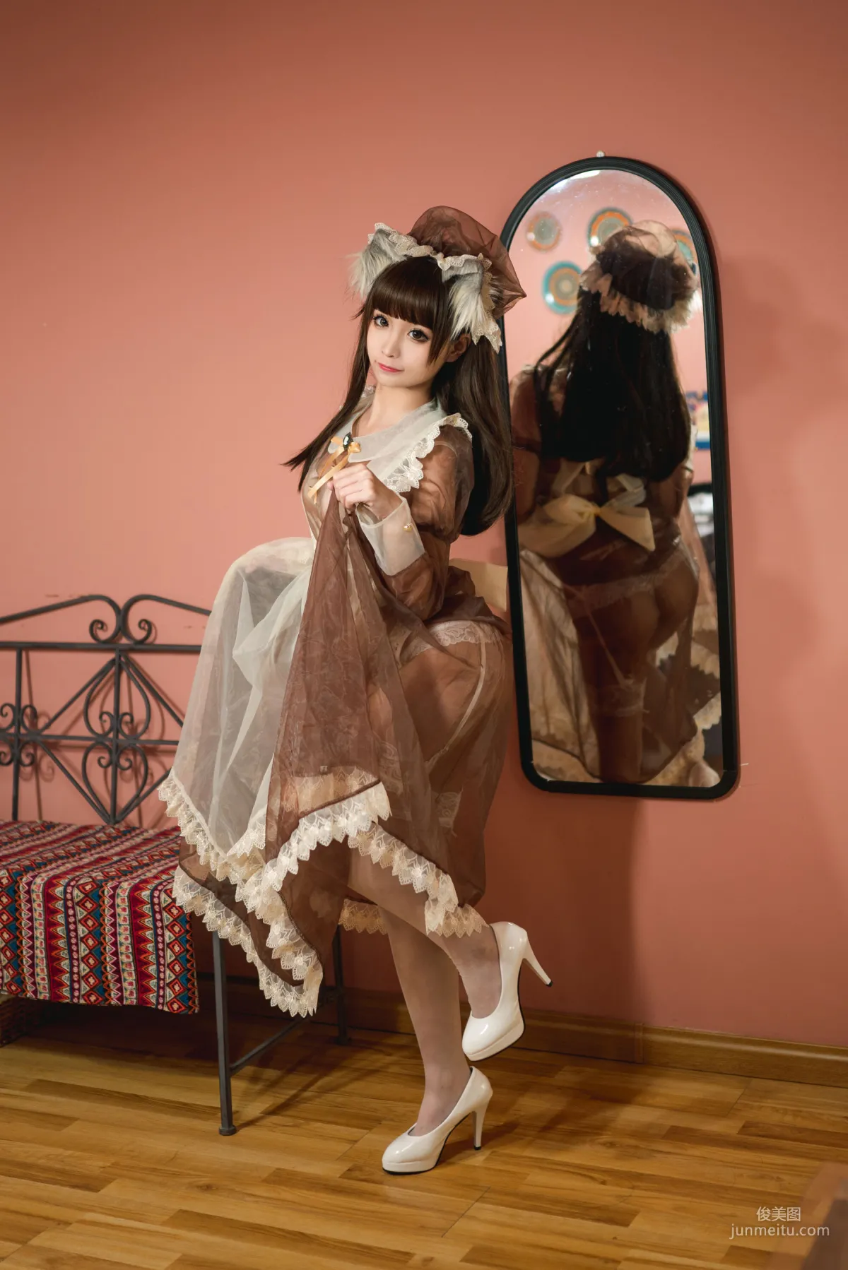 《棕色女仆装》 [喵糖映画] VOL.124 写真集22