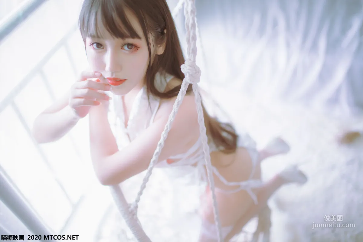《黑白旗袍雙子》 [喵糖映畫] VOL.114 寫真集 36