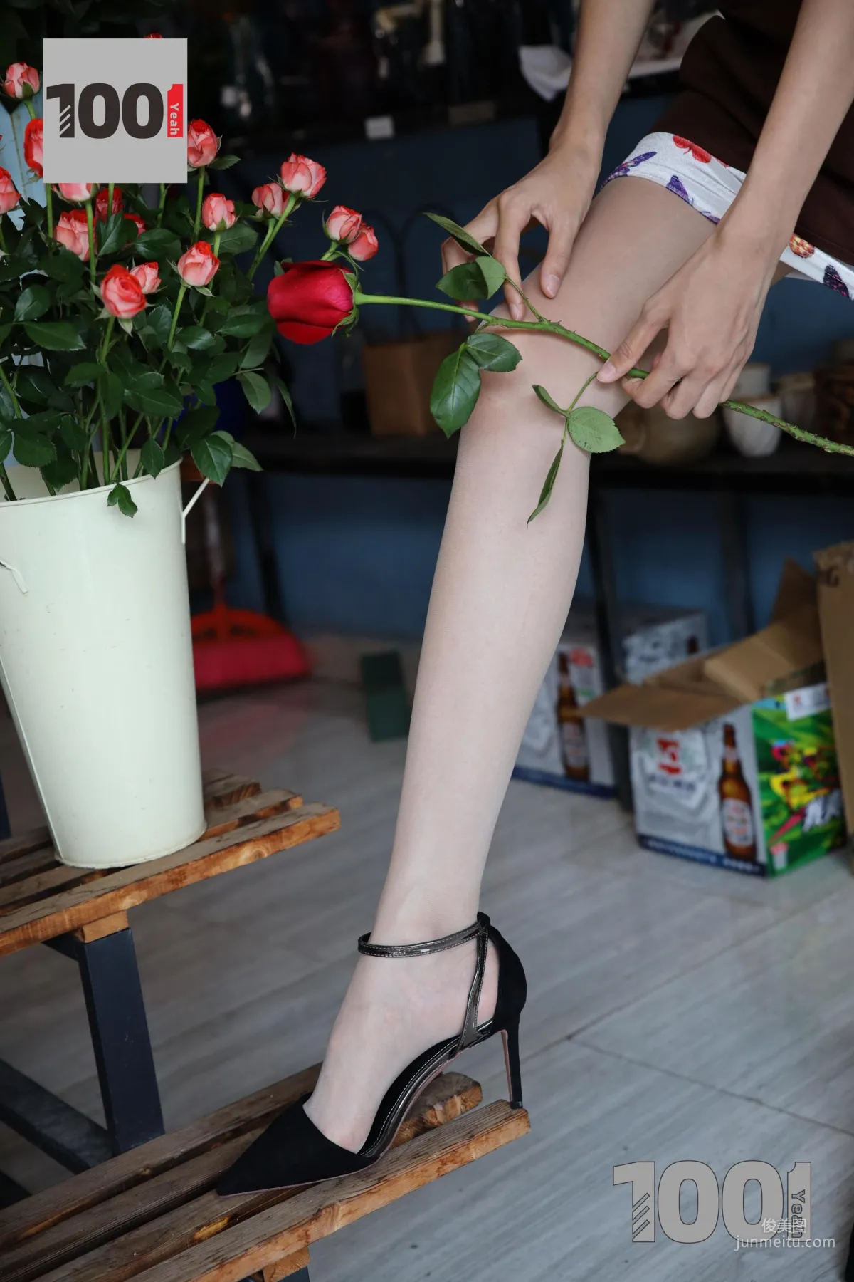 Model Cao Mei, Florist 1 [One Thousand and One Nights] Stockings and Beautiful Legs Photo Set photo 25