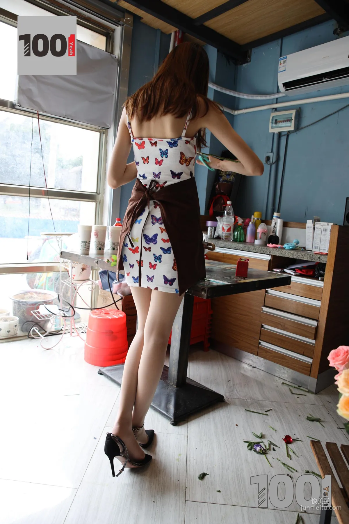 Model Cao Mei, Florist 3 [One Thousand and One Nights] Stockings and Beautiful Legs Photo Set photo 30