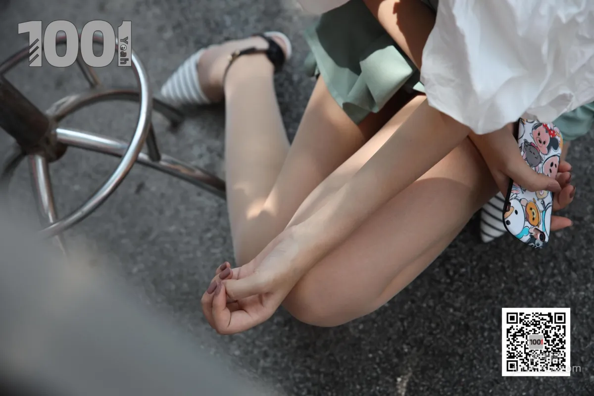 Model Xi Gua Strolling the Antique City 1 [One Thousand and One Nights] Stockings and Beautiful Legs Photo Set photo 26