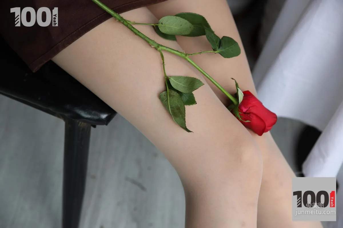 Model Cao Mei, Florist 2 [One Thousand and One Nights] Stockings and Beautiful Legs Photo Set photo 35