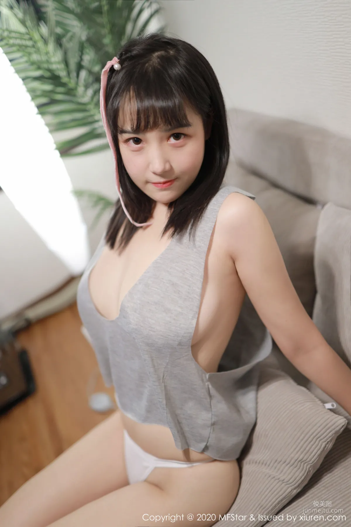Xu Weiwei mia 'Sexy Tank Top + Thong' [MFStar] Vol.266 Photo Set photo 33