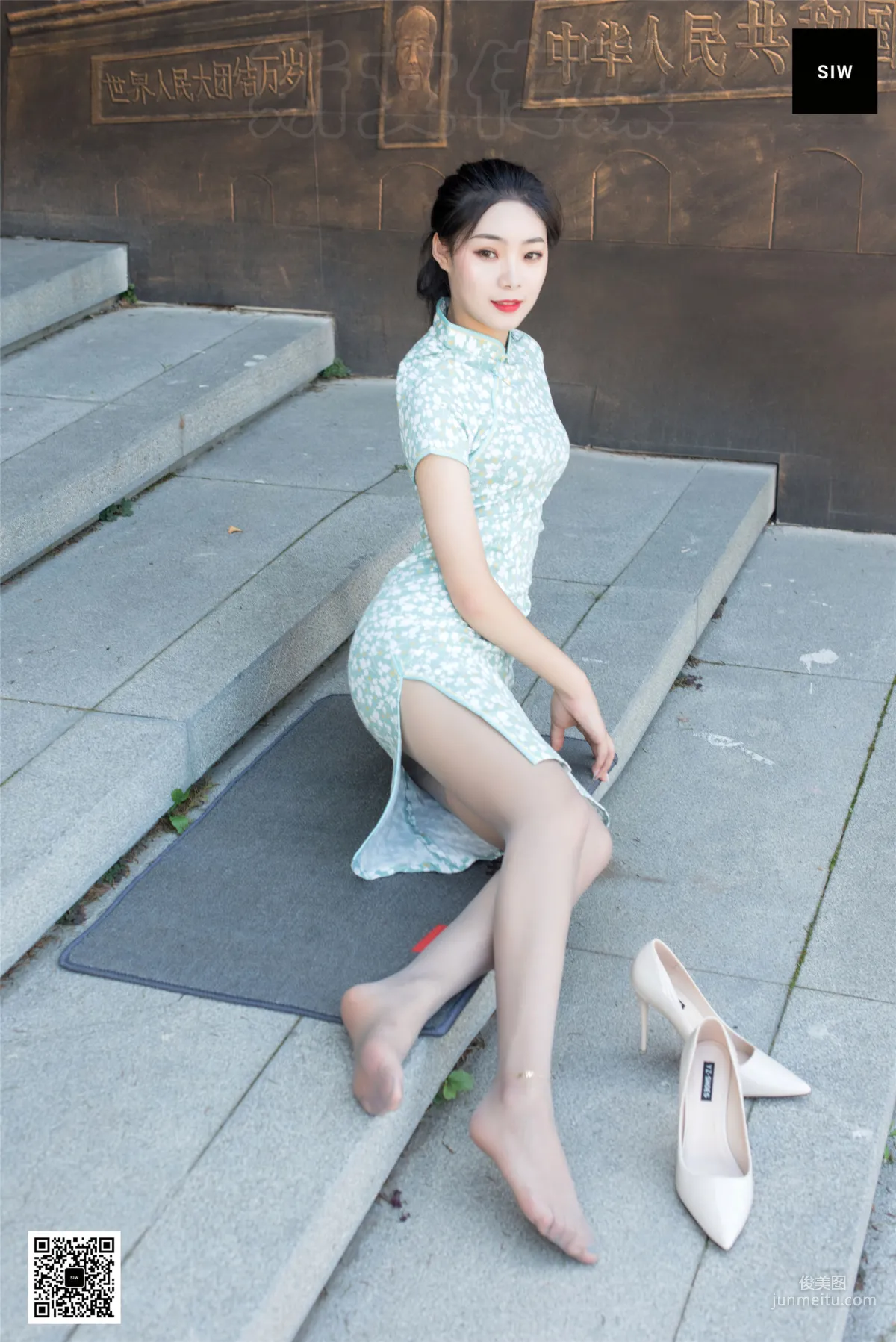 乐饮《国楼旗袍》 [斯文传媒SIW] 写真集45