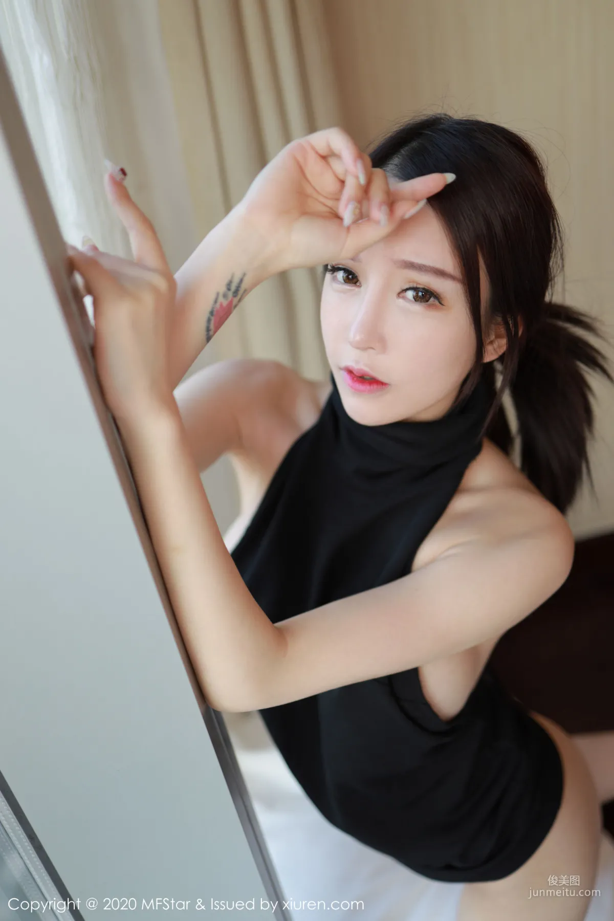 Yutu miki, The Most Charming Open-Back Sweater Theme Series [MFStar] Vol.274 Photo Set photo 35
