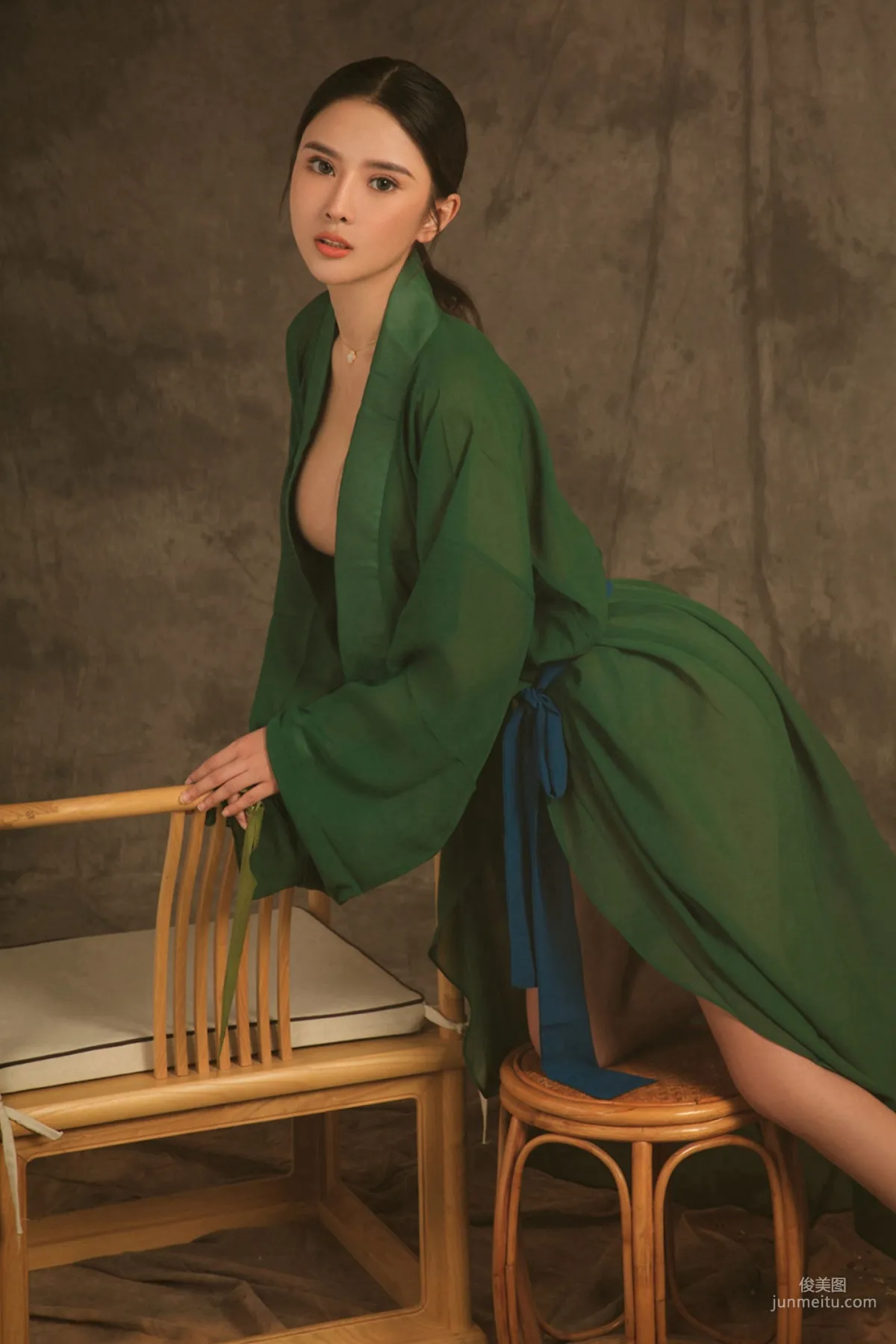 Jin Lu & Angela Chuchu, Zongzi Night Thoughts [Ugirls] T041 Photo Set photo 21