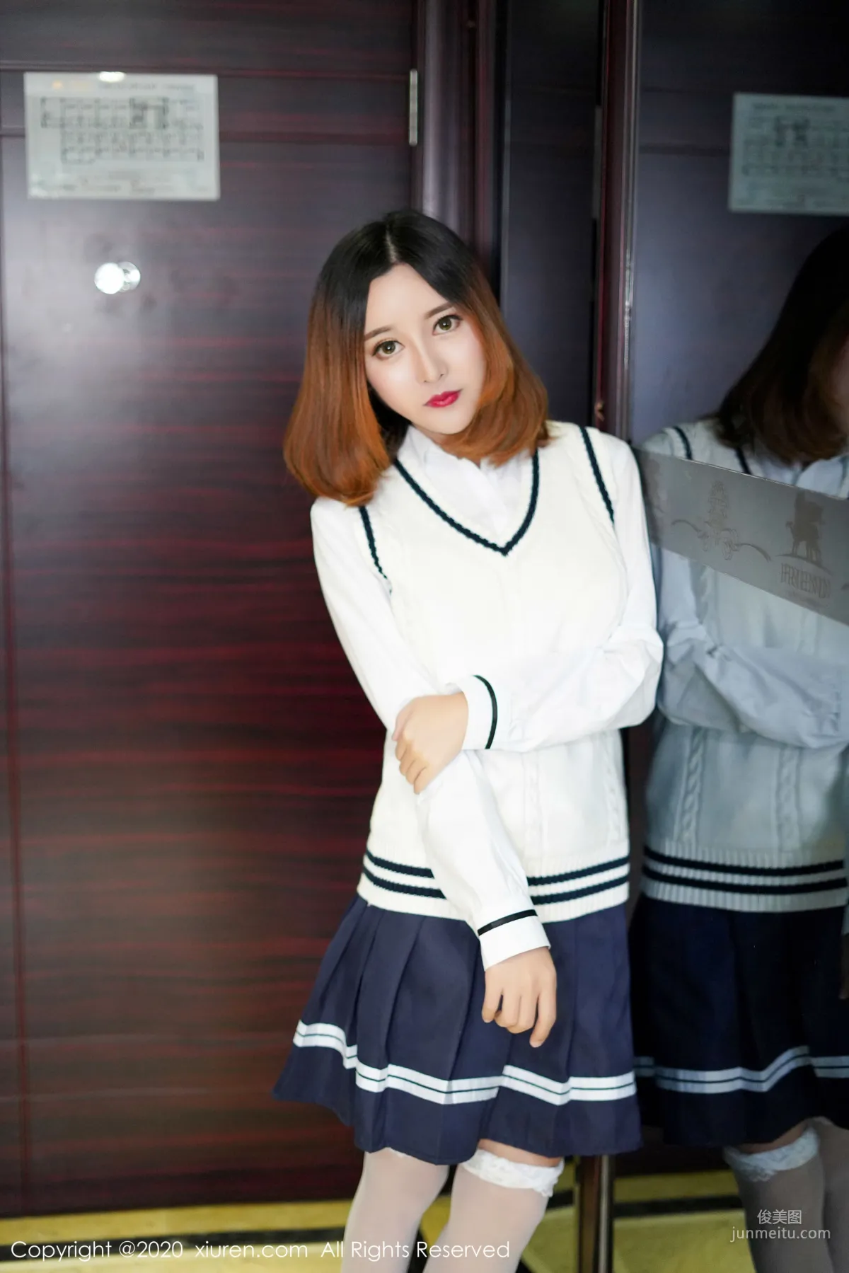 Li Zixi, Student Uniform School Uniform Series [XiuRen] No.2010 Photo Set photo 5