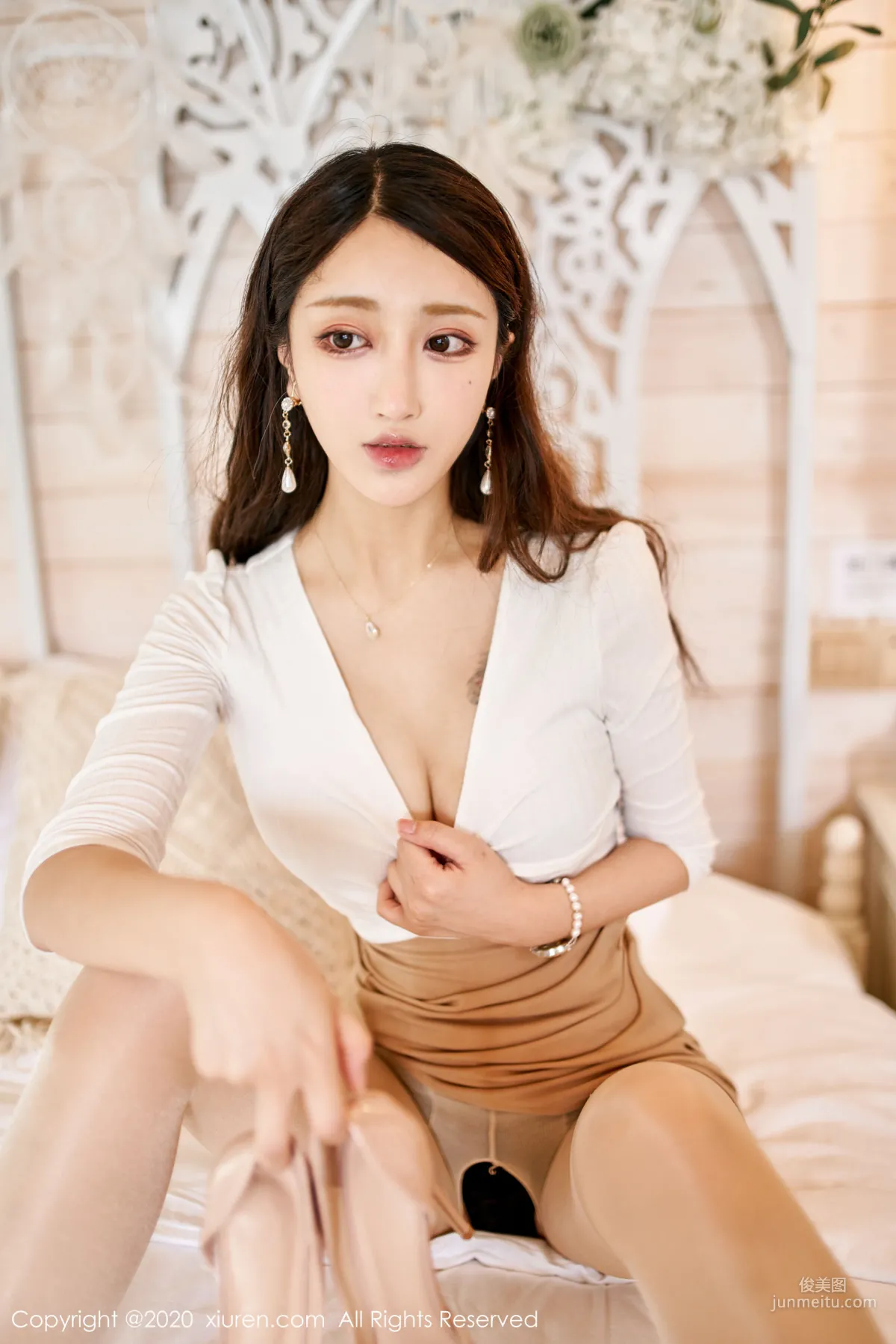 Betty Lin Zixin, Long Skirt, Curves and Stockings Temptation [XiuRen] No.1993 Photo Set photo 20
