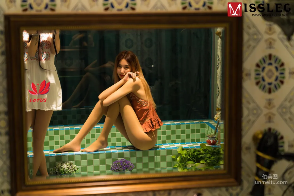 Xin Yu, Qipao Beauty + Camisole Dudou [MissLeg] M008 Photo Set photo 40