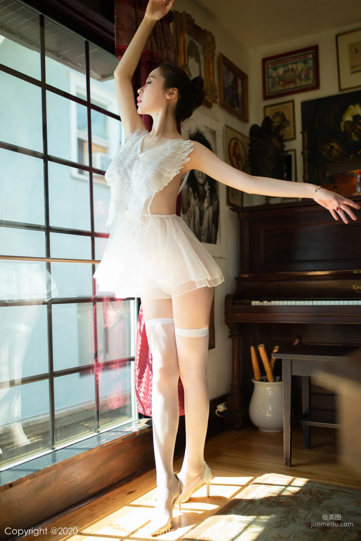 Meng Xinyue, Dreamy Ballet Costume Series [XiuRen] No.2000 Photo Set photo 11