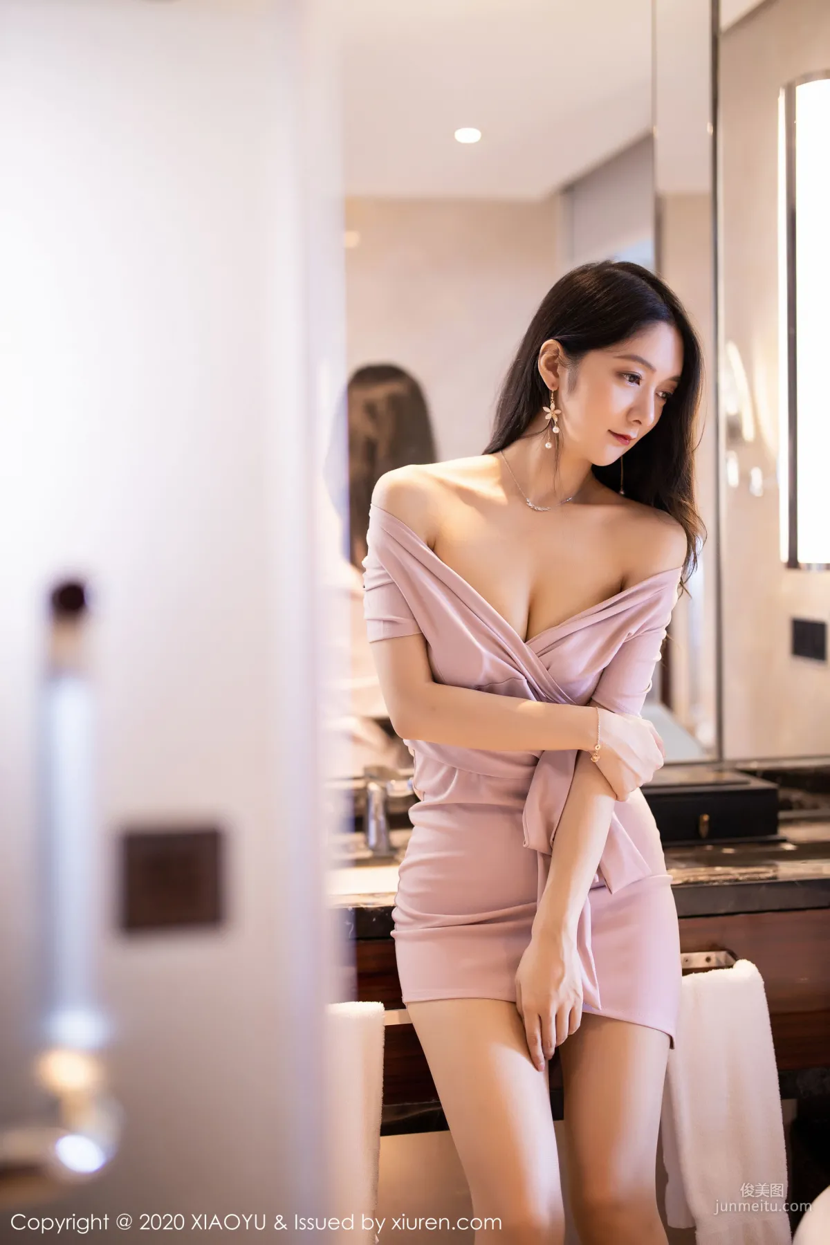 Angela Xiao Reba, Rose Gold Slip Dress and Stockings Temptation [XIAOYU] Vol.256 Photo Set photo 10