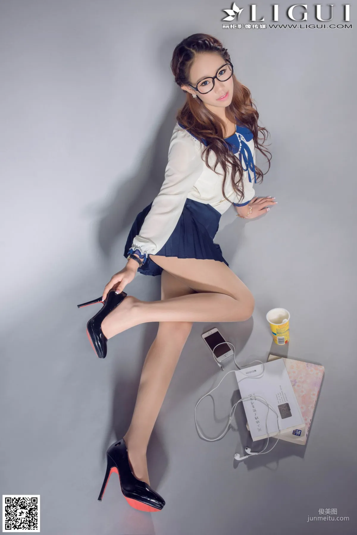 Yu Han: Ligui Model photo 18
