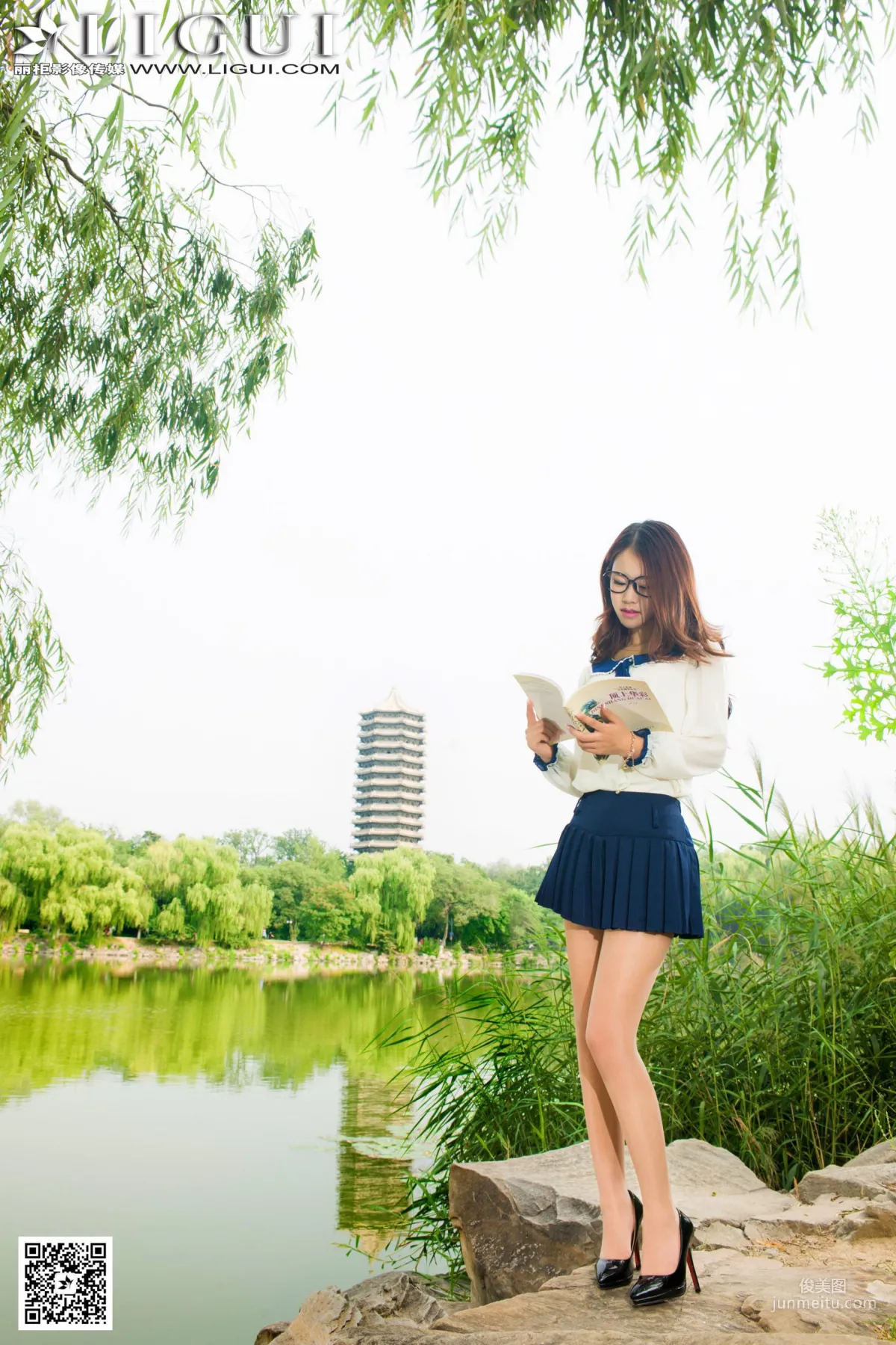 Yu Han: Ligui Model photo 14
