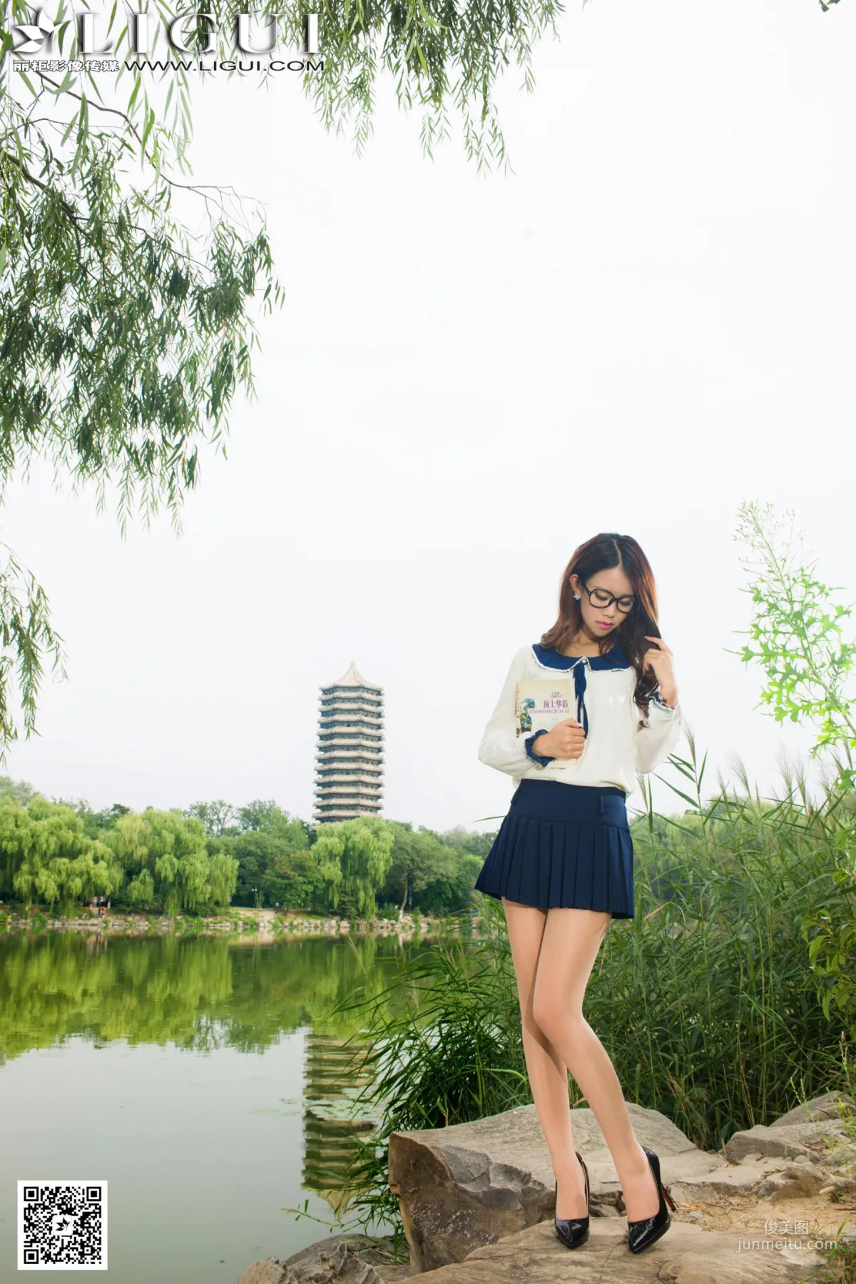 Yu Han: Ligui Model photo 7