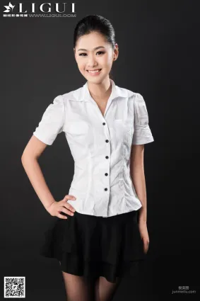 [麗櫃LiGui] Model 淩淩《棚拍黑絲高跟美足》美腿玉足寫真圖片