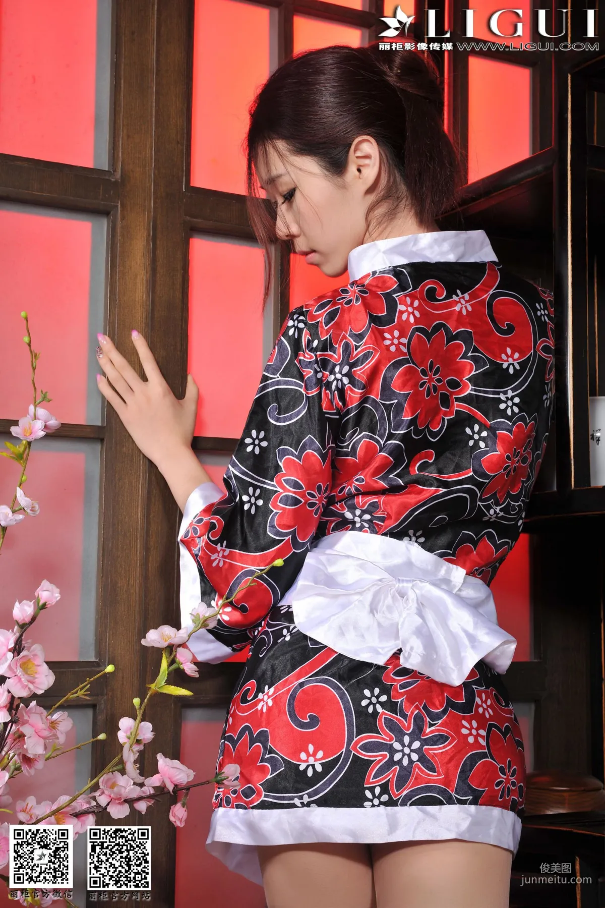 Mei Chen: Ligui Model photo 14