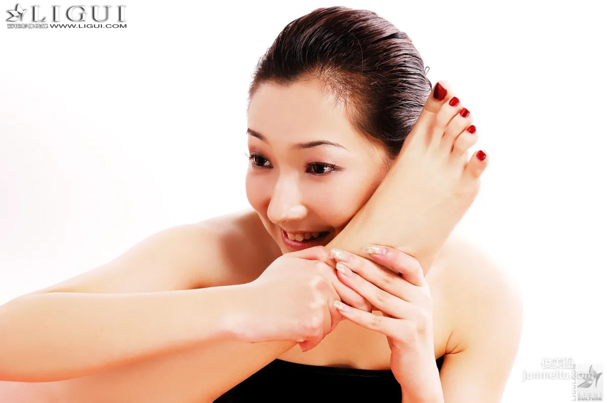 Kelly: Ligui Model photo 24