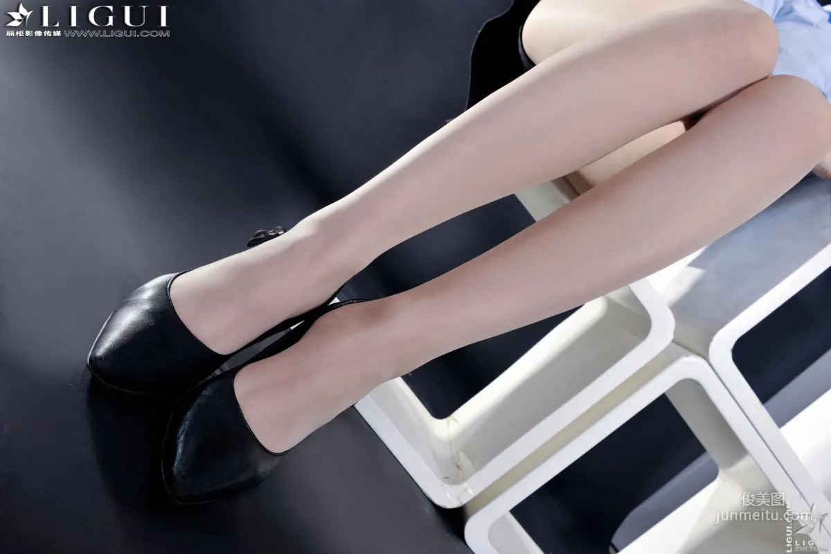 Ling Ling: Ligui Model photo 15
