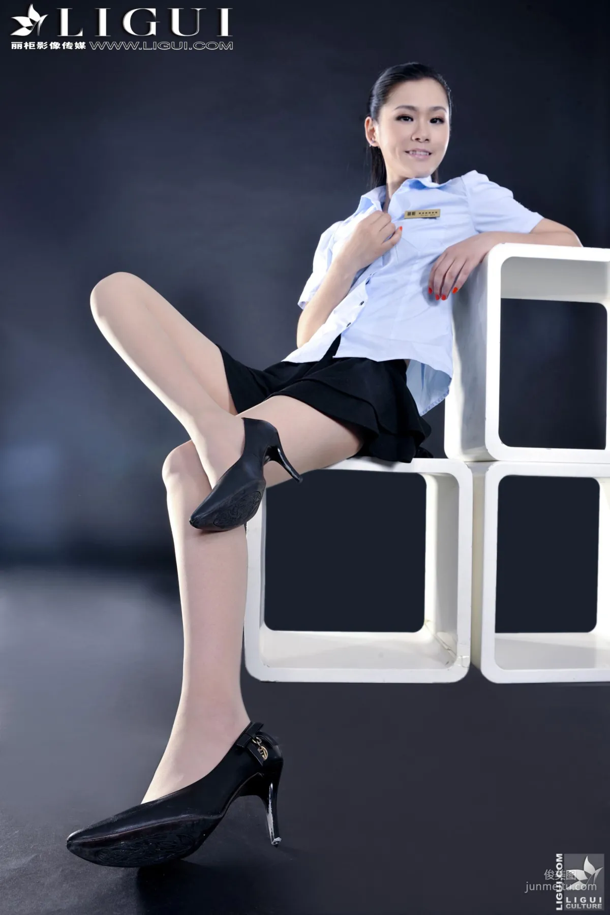 Ling Ling: Ligui Model photo 18