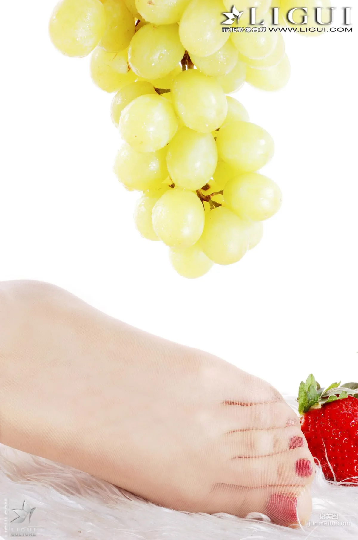 Model Wen Wen, Fruit Jade Feet [LiGui] Beautiful Feet Photos photo 16