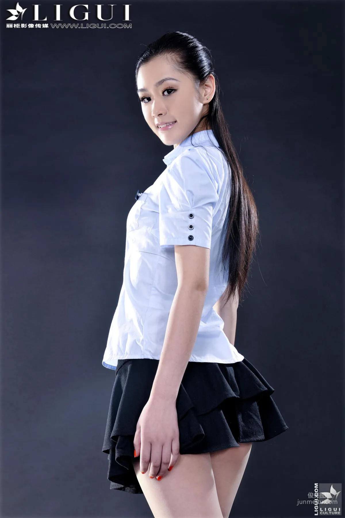 Ling Ling: Ligui Model photo 5