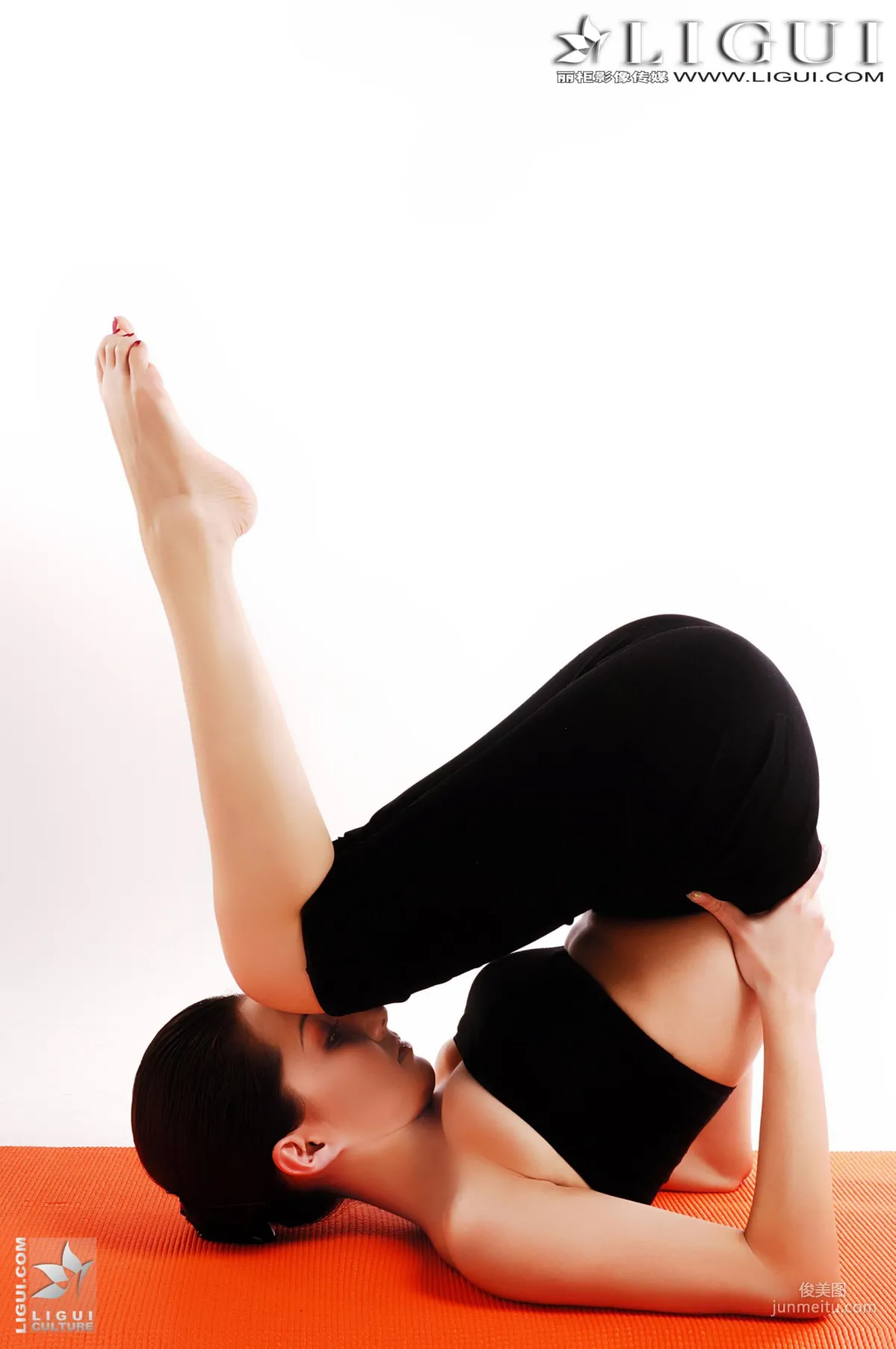 Kelly: Ligui Model photo 5