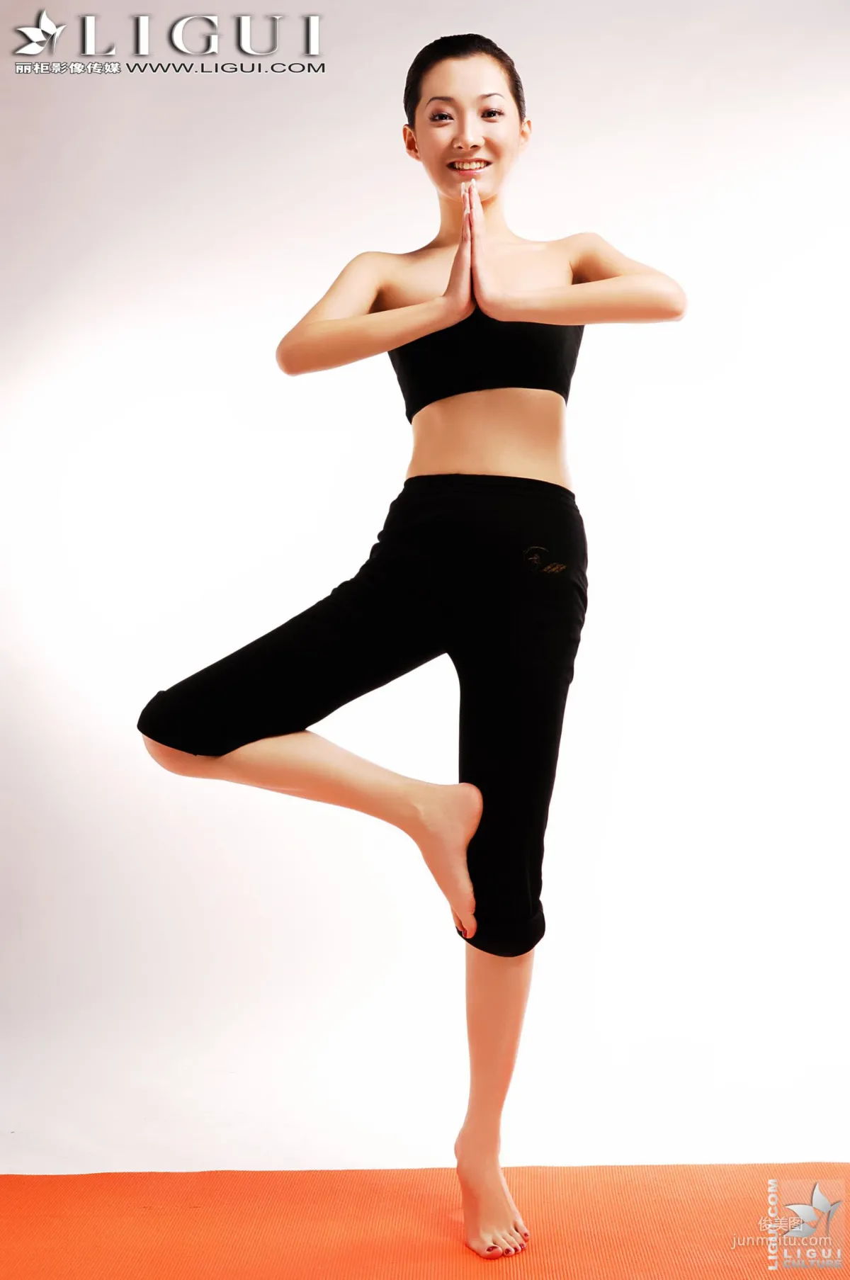 Kelly: Ligui Model photo 18