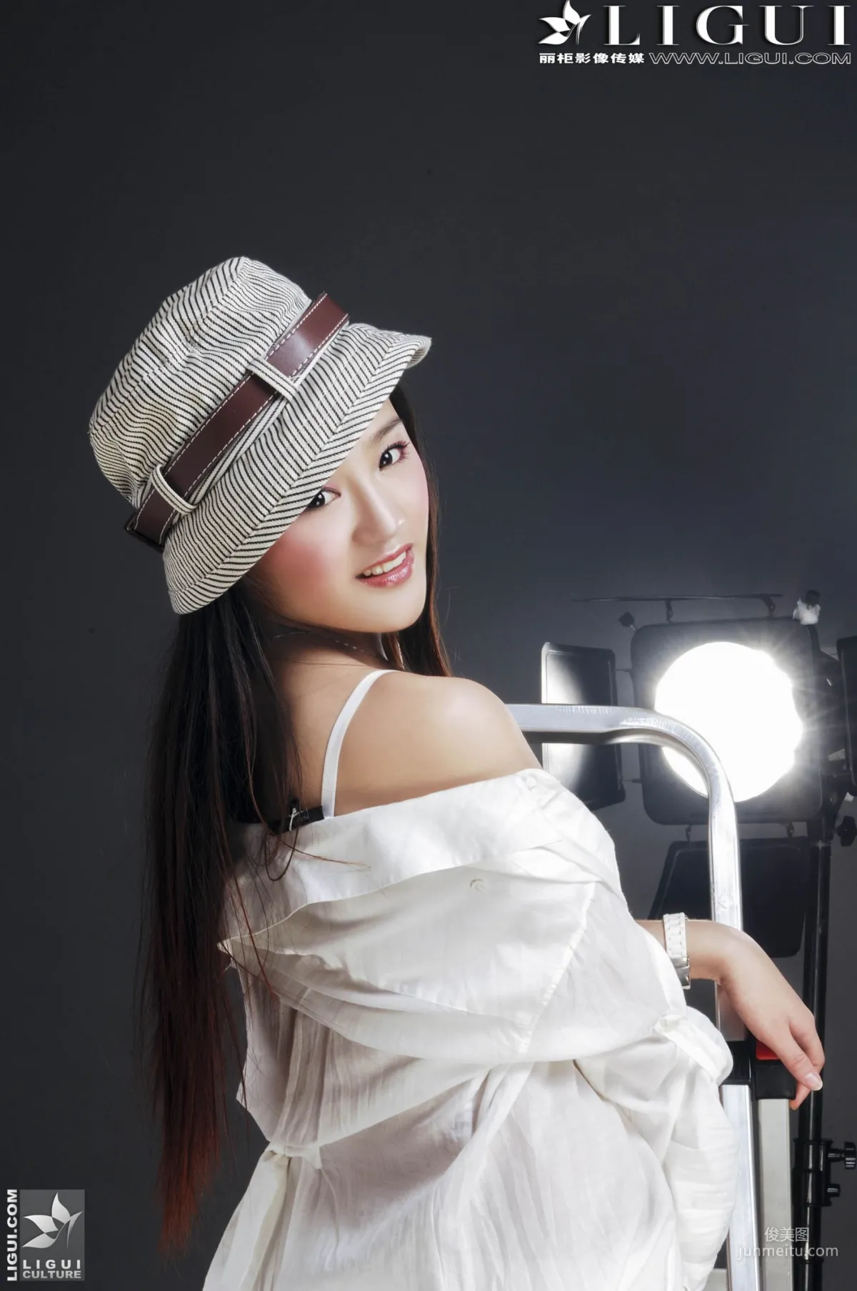 Zhang Jingyan: Ligui Model photo 5