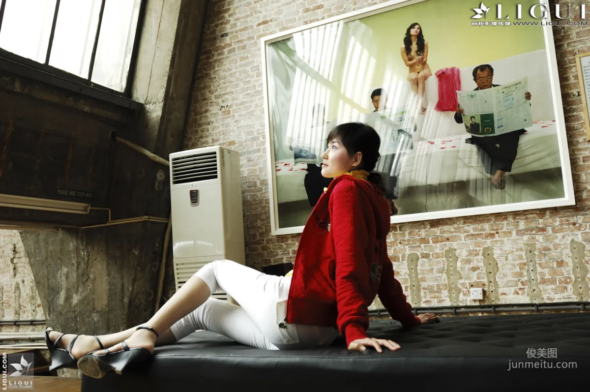 [Ligui] Model Ting Ting Street Snap High Heels Series Legs and Silk Feet Photo photo 8