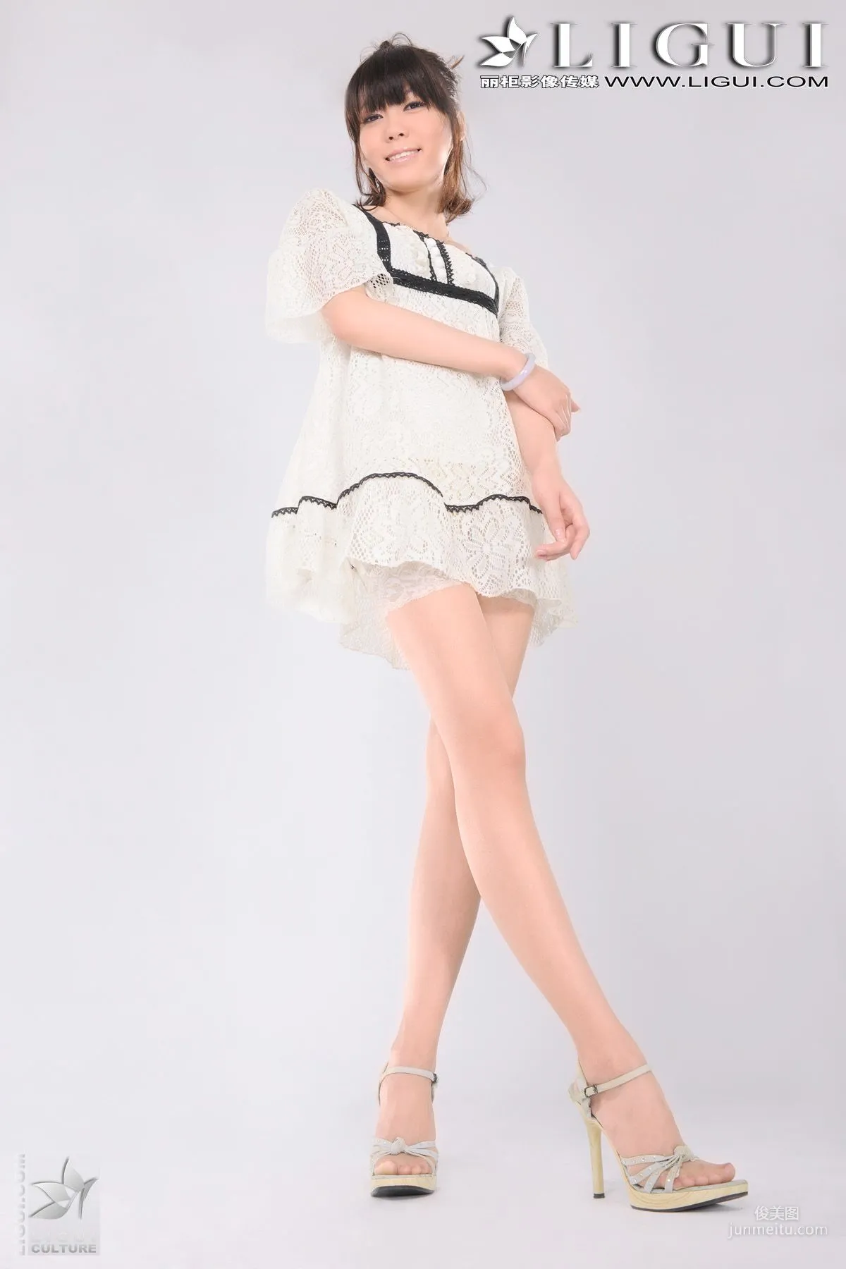 Le Le: Ligui Model photo 1