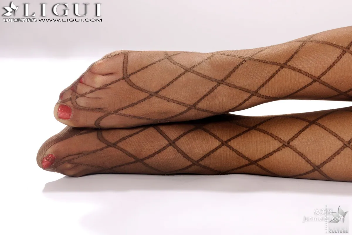 Tian Tian: Ligui Model photo 16
