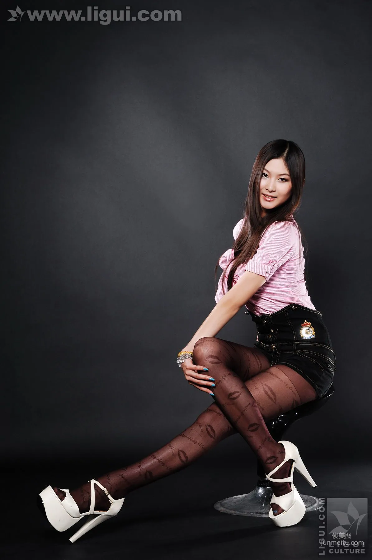 Sun Yue: Ligui Model photo 15