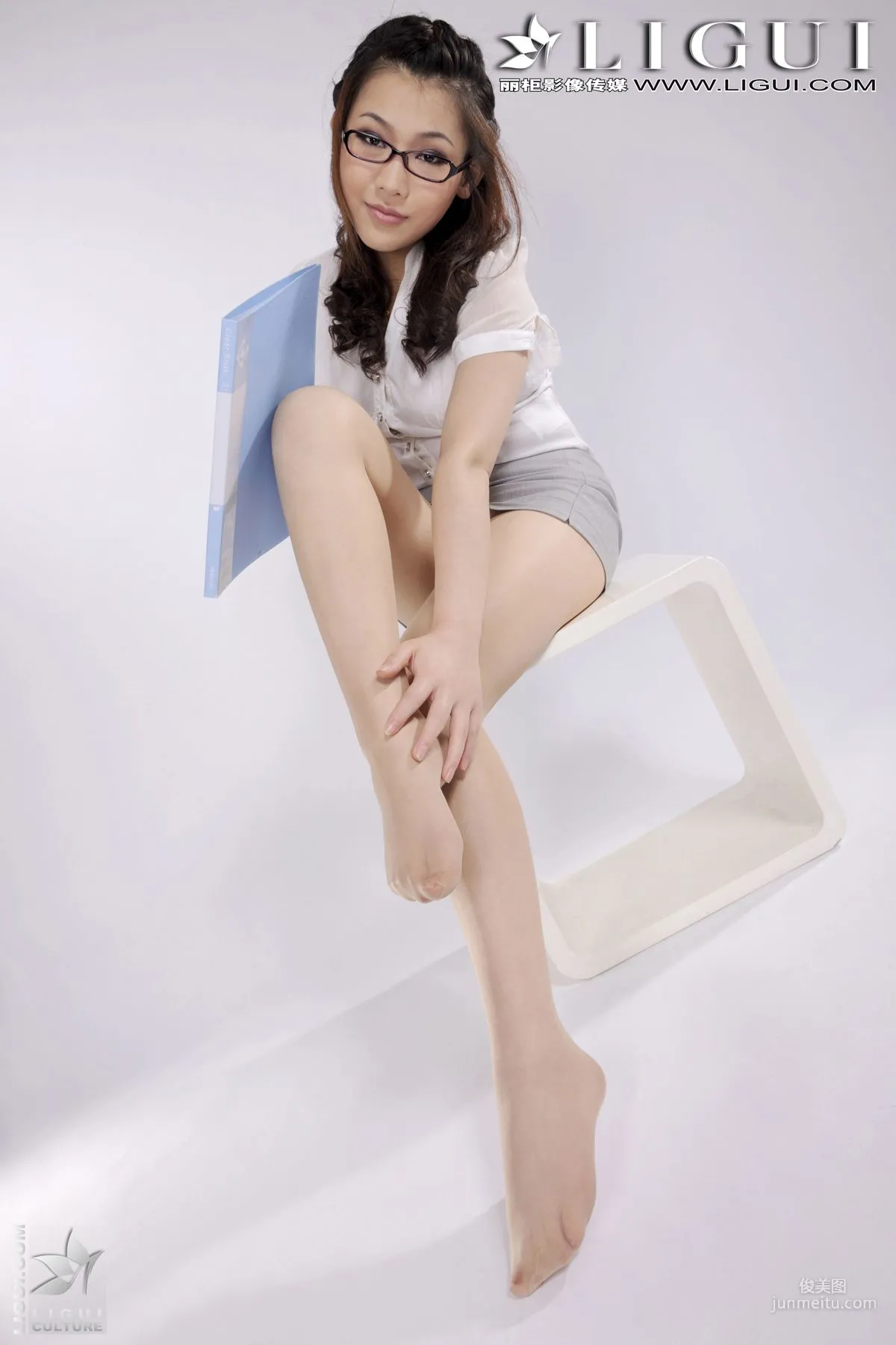 Wen Jing: Ligui Model photo 14