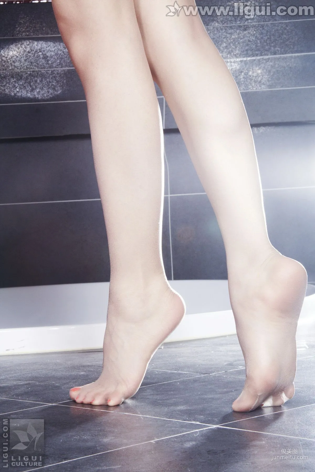 Si Si: Ligui Model photo 29